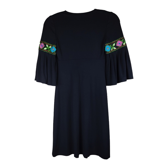 Cache| Embroidered Floral Flutter/ Bell Sleeve Black V-Neck Dress - Picture 4 of 5